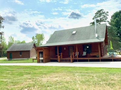 7998 Trout Haven Dr