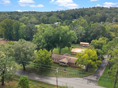 215 W Main St