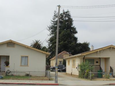 747 Rodriguez St
