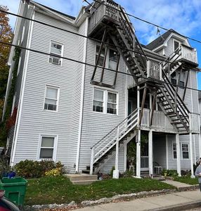 34 Marshall St