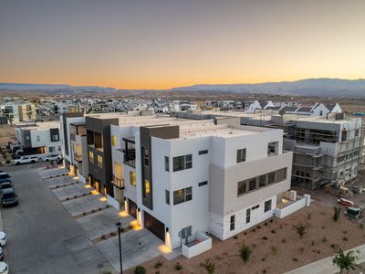 692 W High Tide Pl #133