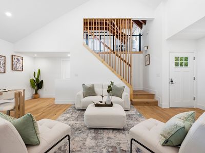 6 Amherst Rd