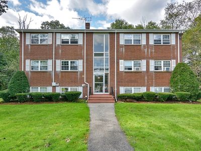 Property at 50 Edgelawn Ave APT 6, North Andover, MA
