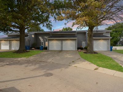 Property at 1560 Hunt Dr APT D, Normal, IL