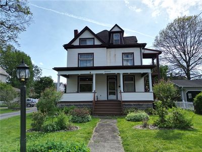 328 W Poplar St