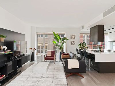 70 Charlton St APT 11G