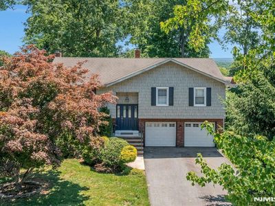 15 Sunset Pl