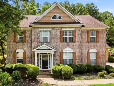 245 Chadwyck Ln