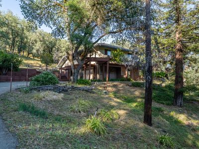 Property at 2500 Park Creek Lane, Ukiah, CA