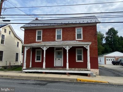 115 W Main St