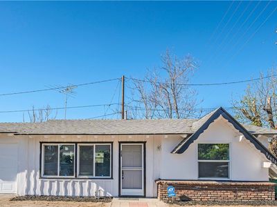 14616 Los Angeles St