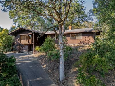 421 Vichy Hills Drive