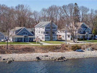 110 Sea View Ave