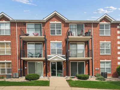 9800 Liberty Cir Unit 1W