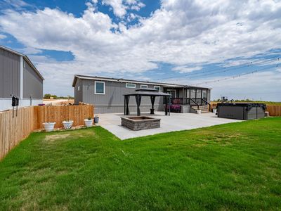 7677 County Road 463