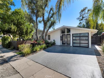 6213 Lubao Ave