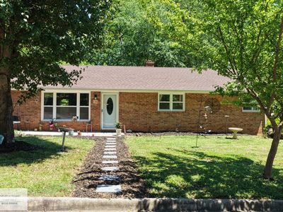 Property at 134 Hedrick Dr, Chatham, VA