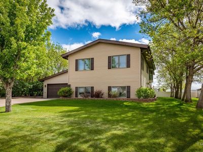 Property at 2018 5th Ave NE, Beulah, ND