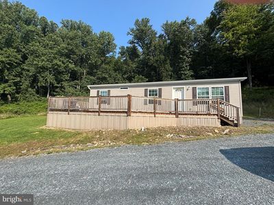 184 Tunnel Ln