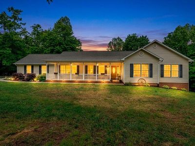 1254 Riverbend Dr