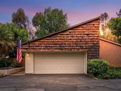 9453 Friendly Woods Ln
