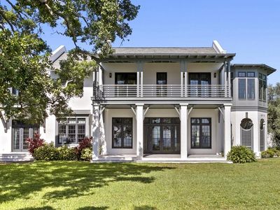 4613 Bayshore Blvd