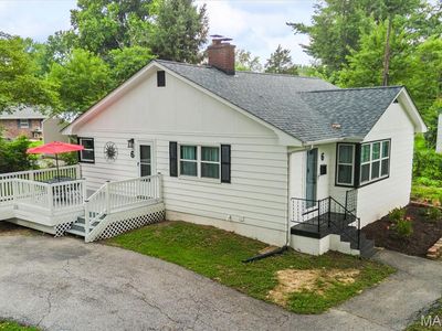 6 Saint Clair Lake Dr