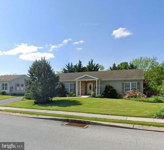 Property at 8 Madeleine Dr, Myerstown, PA