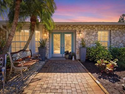 1231 Bayshore Dr