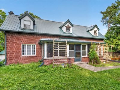 1235 Trumansburg Rd