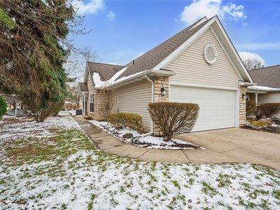 2401 Bunker Ln APT A