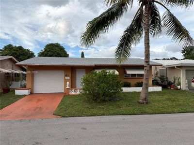 4635 NW 44th St