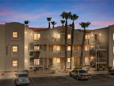 2004 Mesquite Ln APT 303