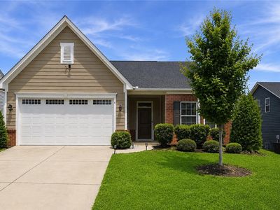 5 Pequot Dr