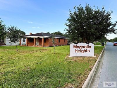 221 S Parker Rd