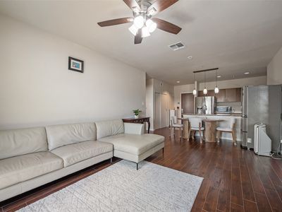 1100 W Trinity Mills Rd APT 3028