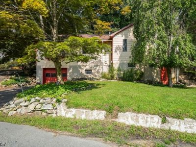 12 Coolidge Trl