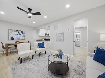 2128 Roanoke Ave