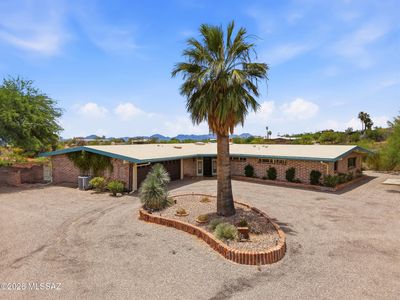 4901 N Camino Arenosa