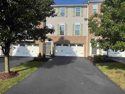 1153 Bayberry Dr