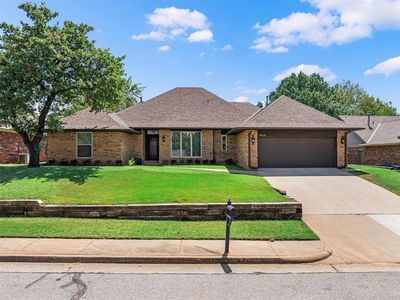 2312 Coachlight Dr