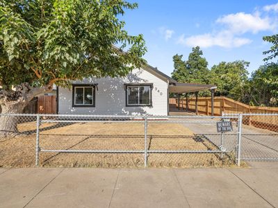 340 N Linnell Avenue