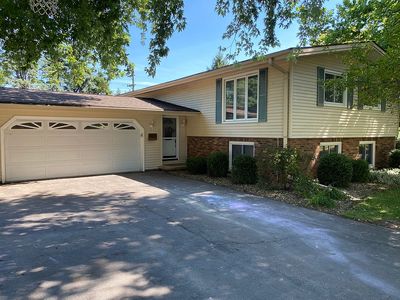 Property at 215 E Clinton St, Toulon, IL