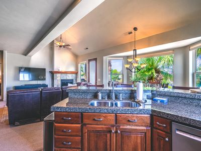 1839 W Canyon View Dr #204