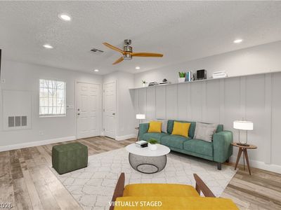 3150 Soft Breezes Dr APT 1043