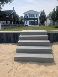 315 Donahue Beach Dr