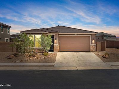 7733 S Crested Spring Dr