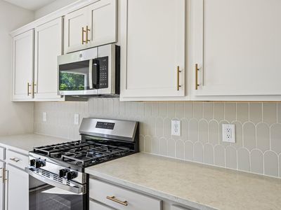 1605 Mirth Ct #285