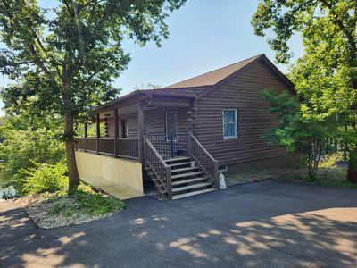 24 Magnolia Dr
