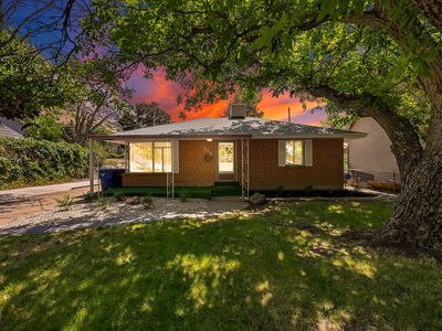 216 Donna Ave